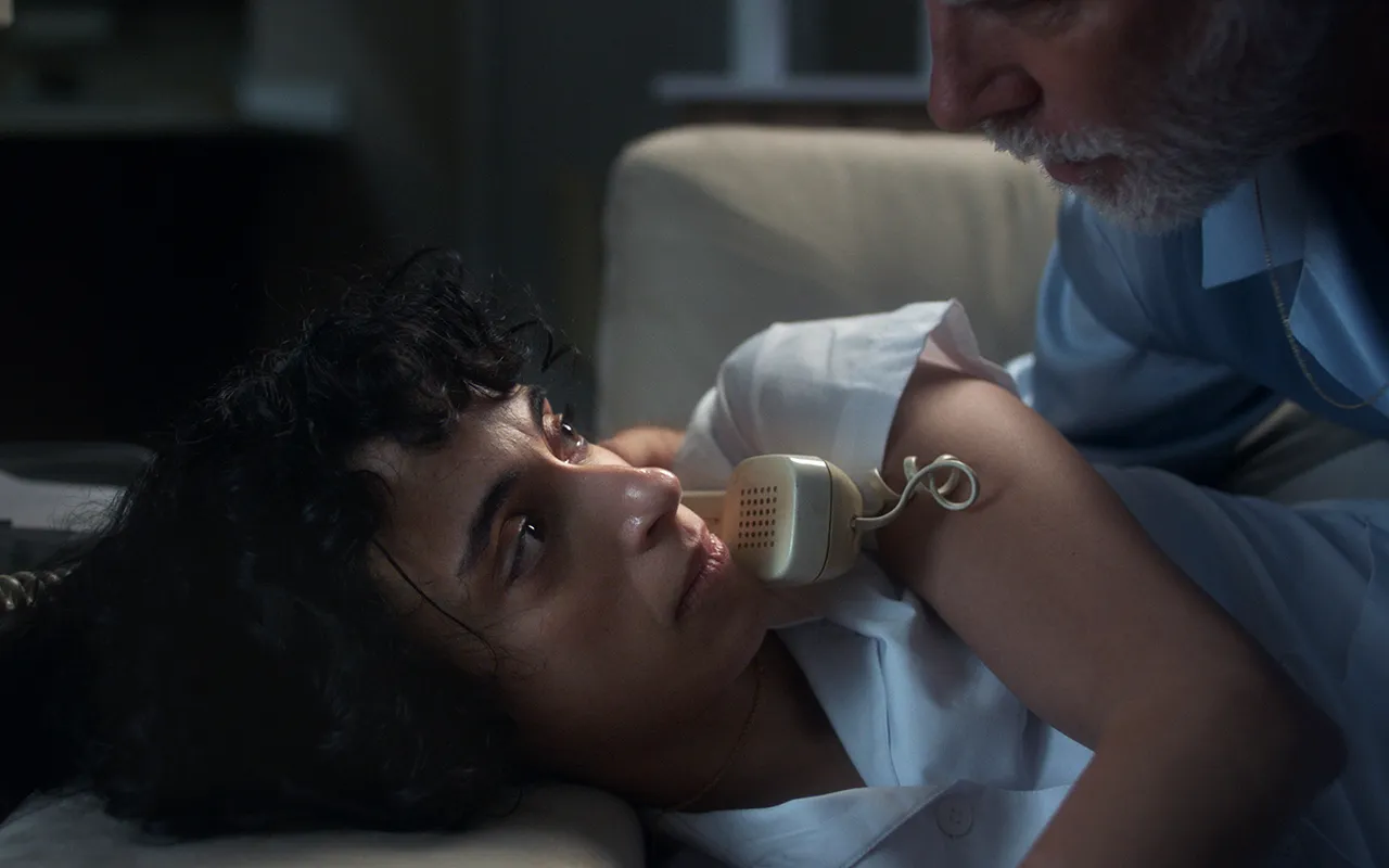 ‘Night Nurse’ Review Highlights Unusual Patient-Caretaker Dynamic