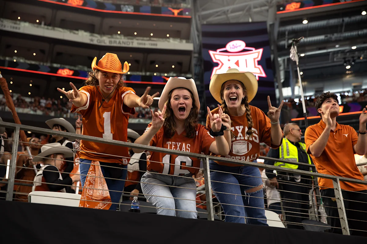 No. 1 Ohio State Faces No. 4 Texas in Week 2