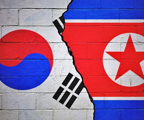 North Korean Soldier Crosses Border to South Korea