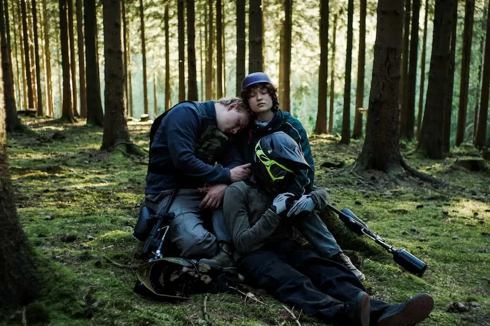 ‘Oasis’ Explores Bullying and Connection in German Drama
