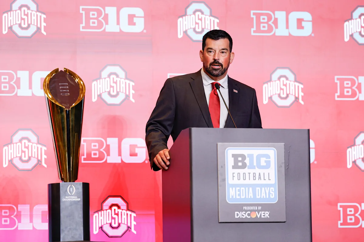Ryan Day und Spieler von Ohio State im Big Ten Network