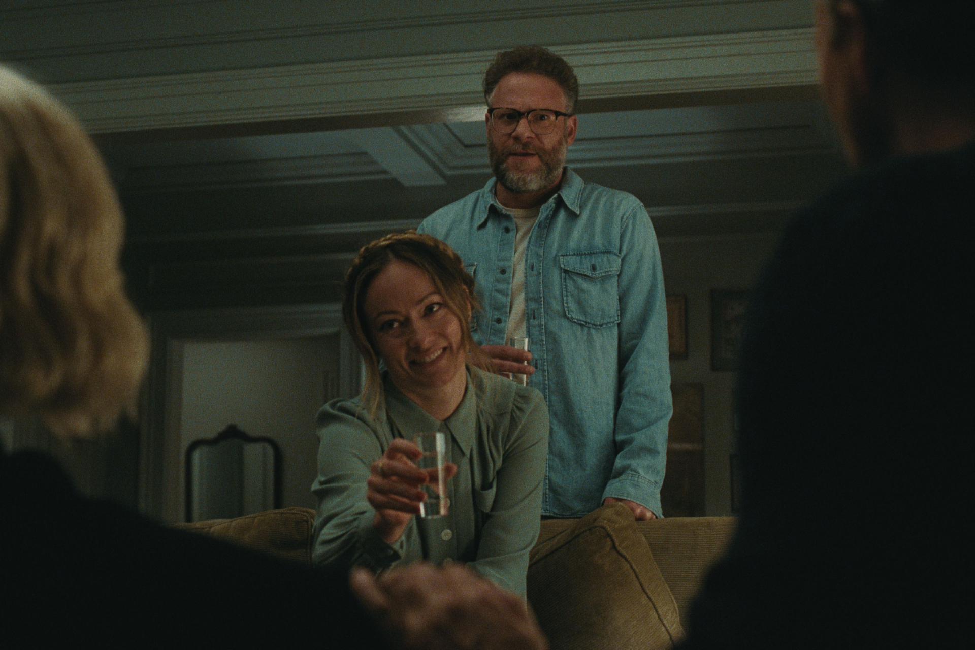 „The Invite“ на Оливия Уайлд надхвърля 35 милиона долара в световен мащаб