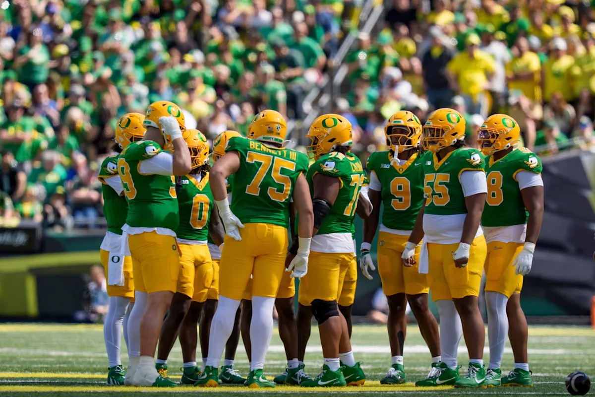 Oregon Survives Boise State Test Before USC Matchup