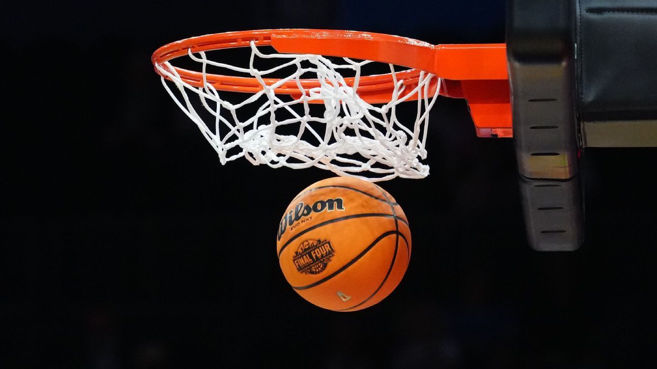 Over 100 Women’s Basketball Players Join Unionization Effort