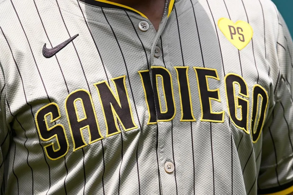 Padres Acquisition by José Feliciano Approved