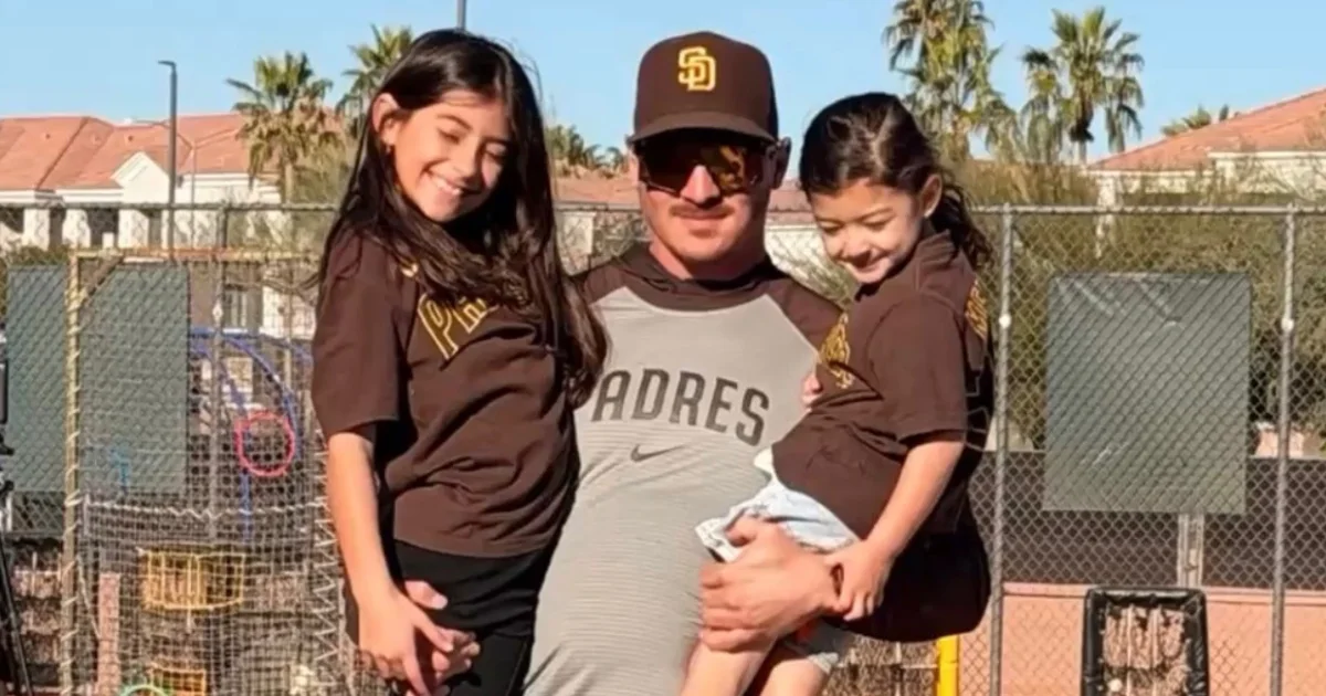Padres Minor League Coordinator Detained by ICE in Texas