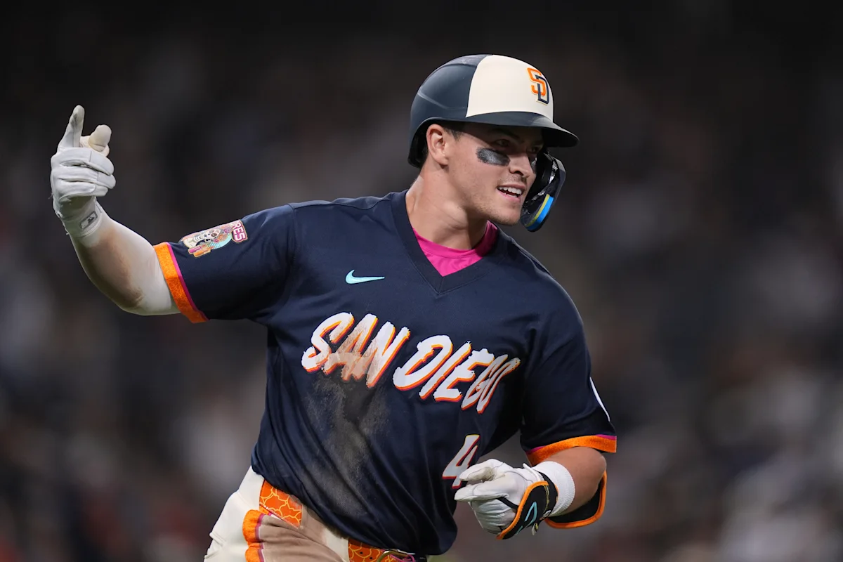 Padres Shut Out Giants, Bowen Hits First Career Home Run