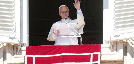 Papst Leo XIV. muss sich Lungenoperation unterziehen