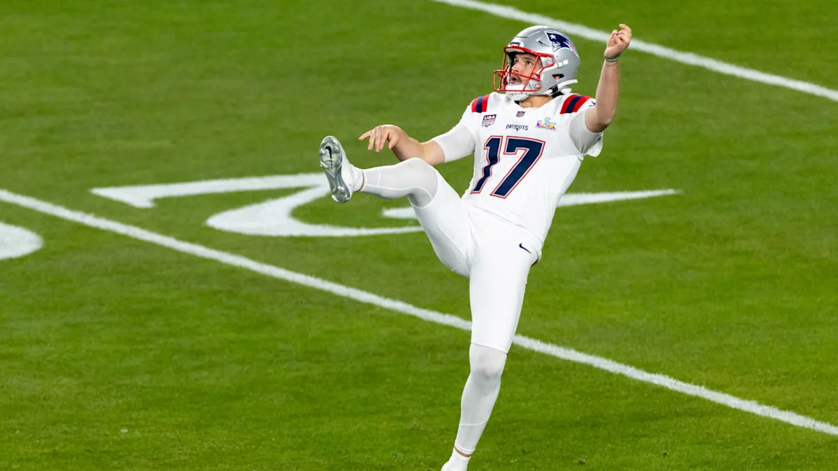 Patriots Expected to Add Punter After Baringer Injury