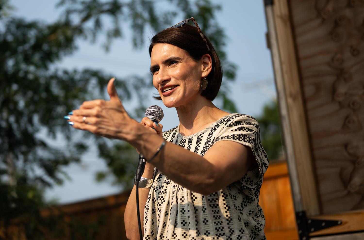 Peggy Flanagan Gana las Primarias Demócratas al Senado en Minnesota