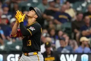 Pirates Catcher Endy Rodríguez Out Following Hip Surgery