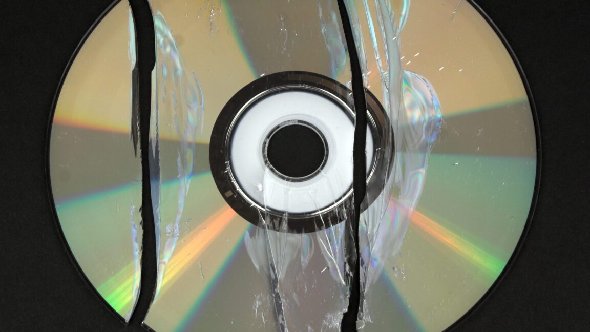 PlayStation Price Analysis Shows Value in Physical Games