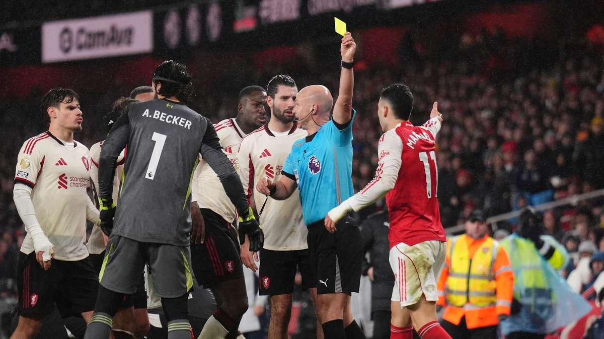 Premier League und Bundesliga führen neue Fußballregeln ein