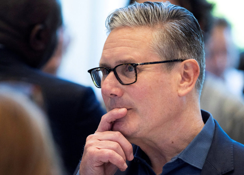 Pressure Mounts for UK Prime Minister Keir Starmer to Resign