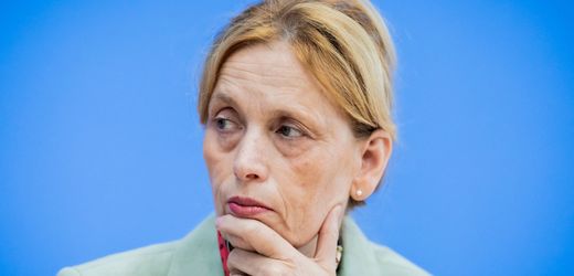 Prien droht AfD mit rechtlichen Schritten und Rückforderung von Bundesmitteln bei Bildungspolitik
