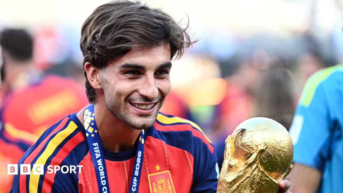 PSG Agree to Sign Ferran Torres from Barcelona