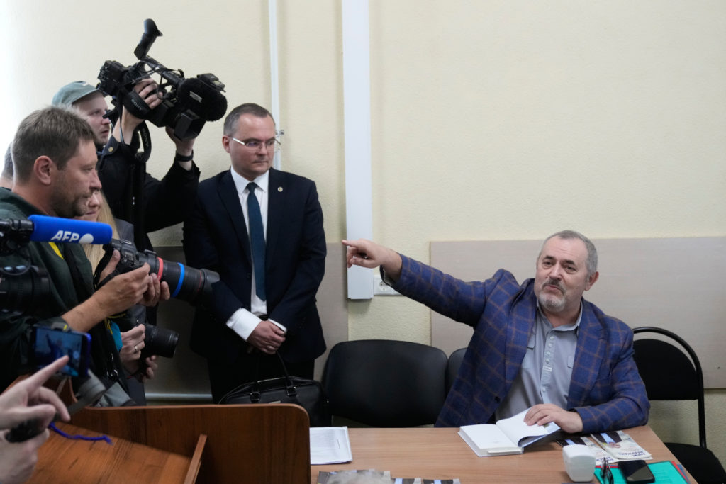 Putin Critic Boris Nadezhdin Leaves Russia After Being Barred From Parliamentary Race