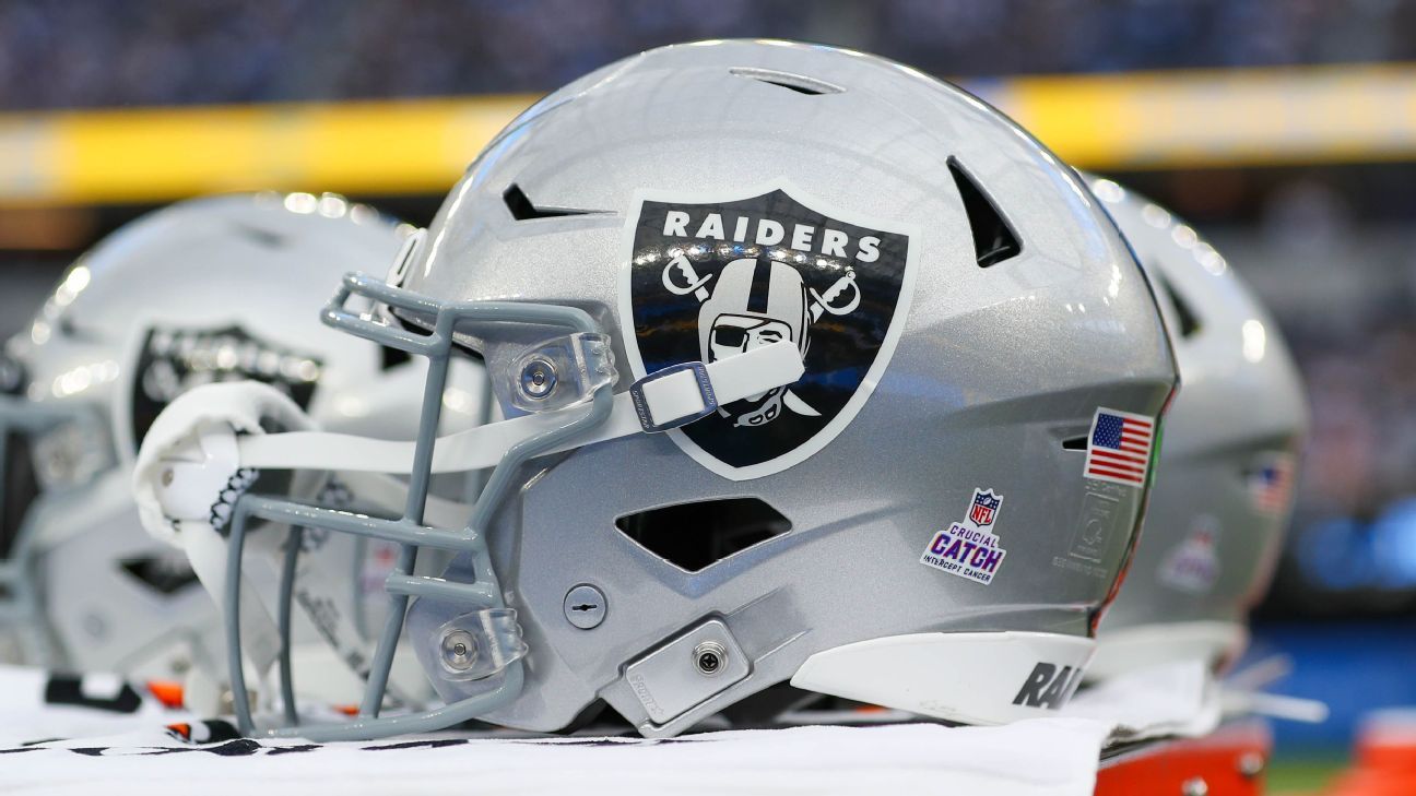 Raiders’ Cousins, Crosby Involved in Practice Scuffle