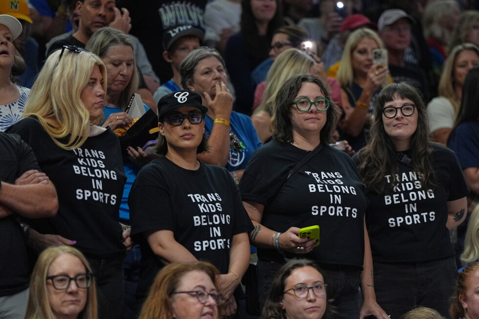 Rallies Erupt at Fever-Lynx Game Over Athlete Stance