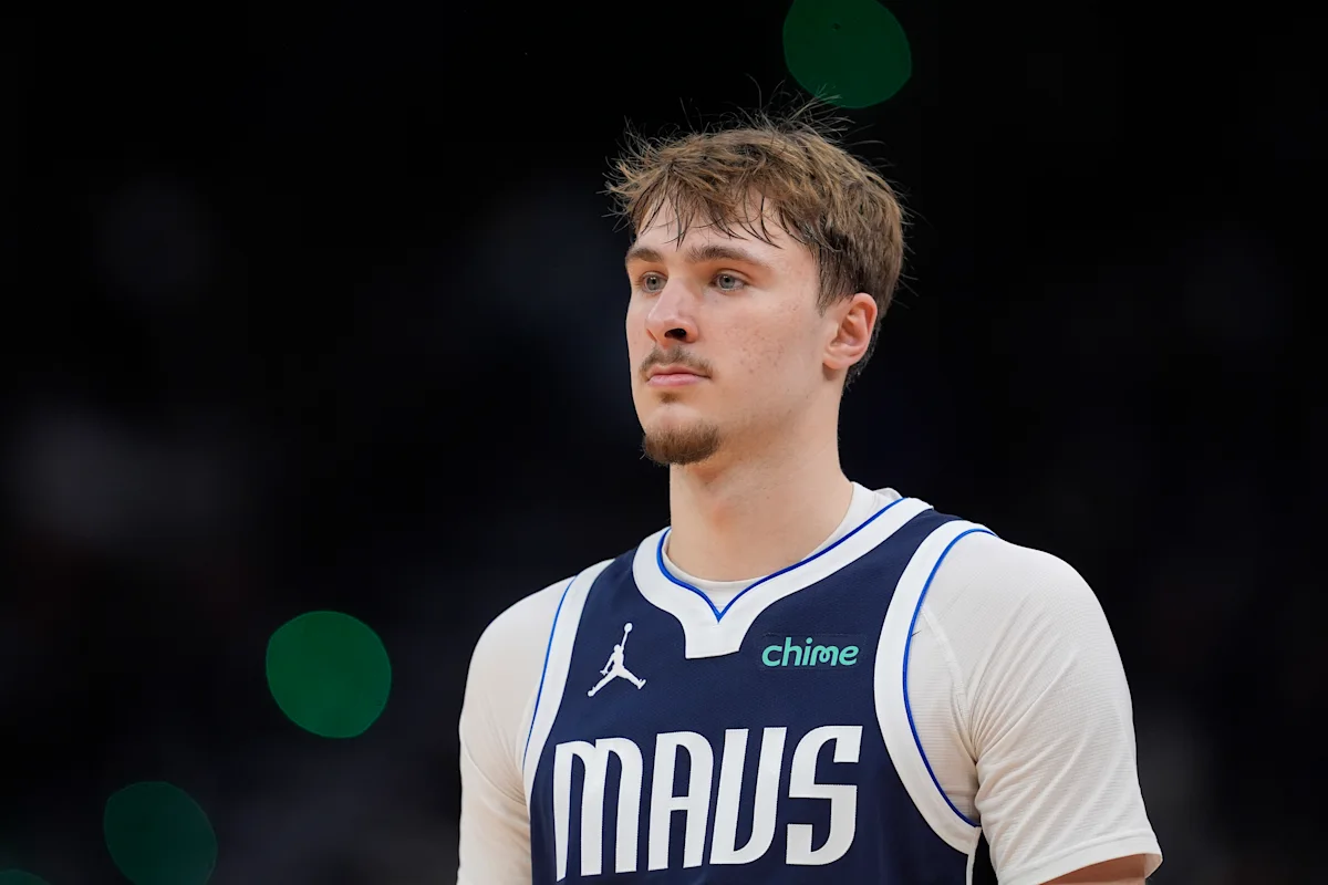 Seltene Cooper Flagg Karte Aufgetaucht, Mavericks Bieten Belohnung