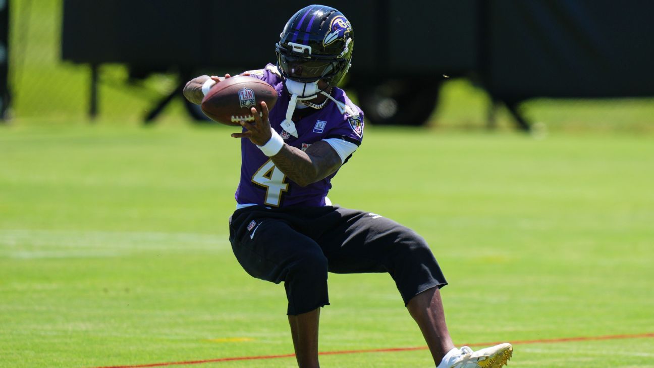 Ravens' Zay Flowers Day-to-Day With Quad Contusion