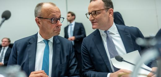 Rücktrittsforderungen gegen Jens Spahn nehmen zu – Streit um Leihmutterschaft spaltet CDU