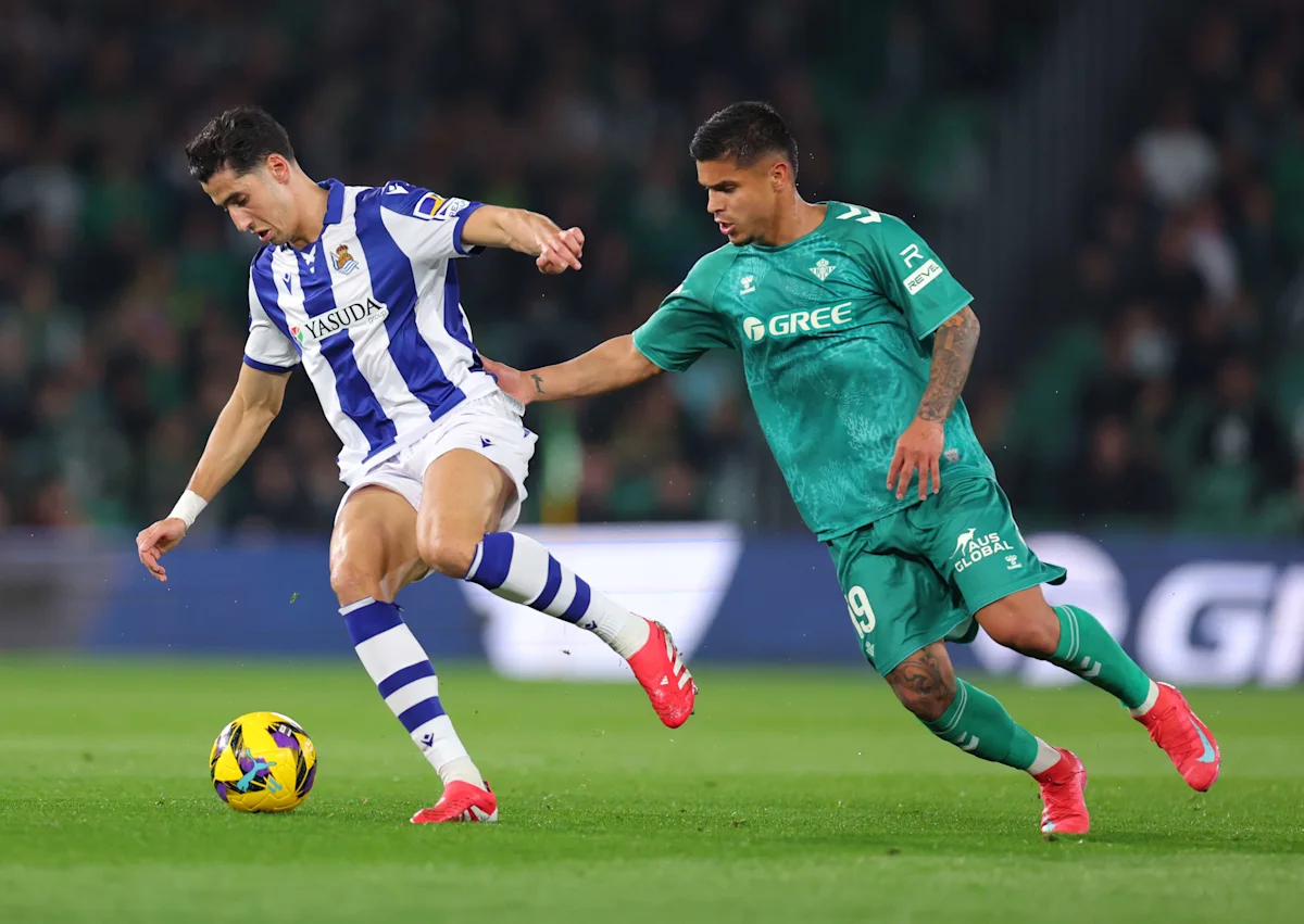 Real Sociedad Cierra Acuerdo para Nuevo Defensa