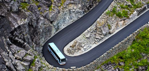 Reisebus in Norwegen verunglückt – Vier Deutsche leicht verletzt