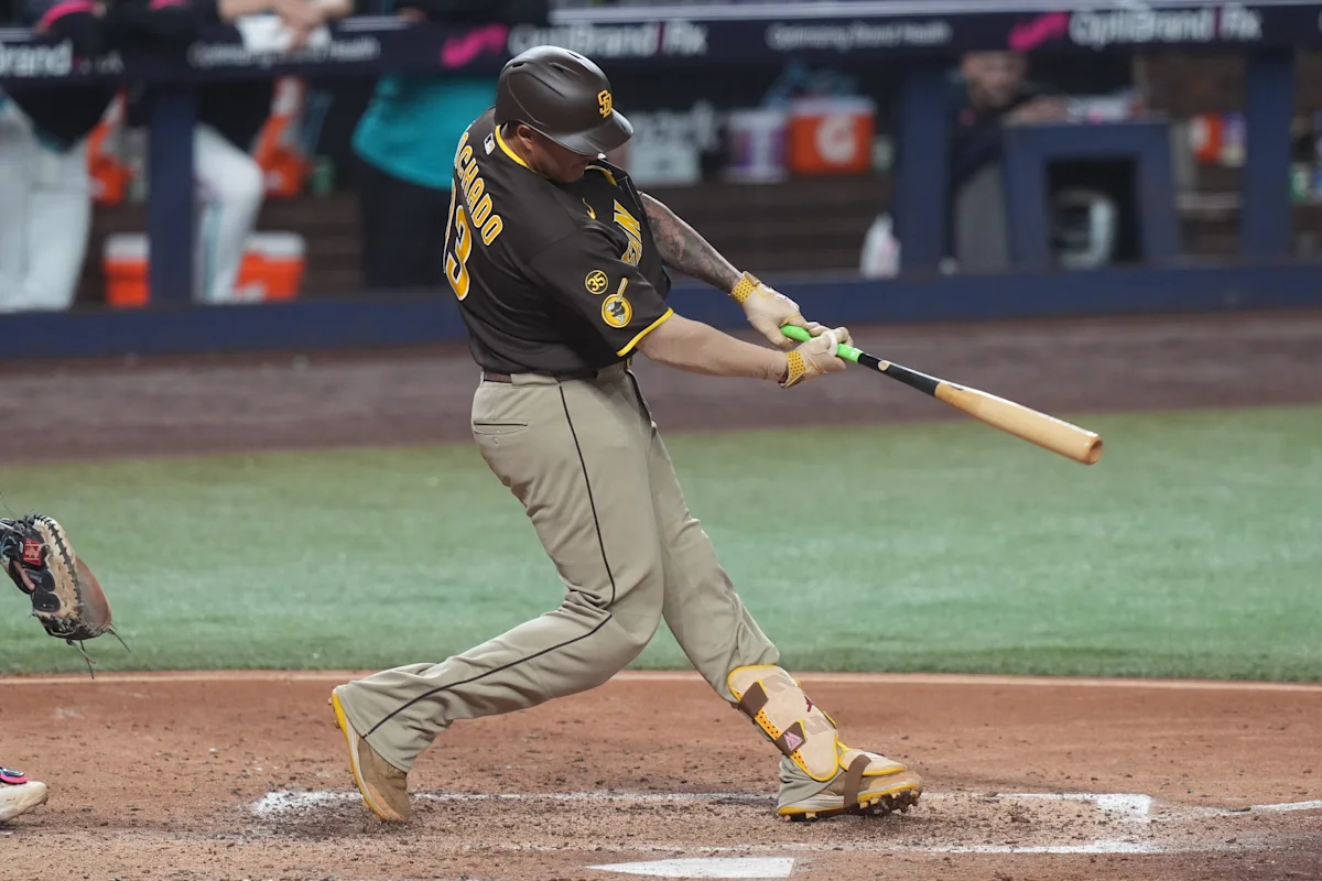 Home Run de Rengifo Extiende la Racha Perdedora de los Marlins a Diez