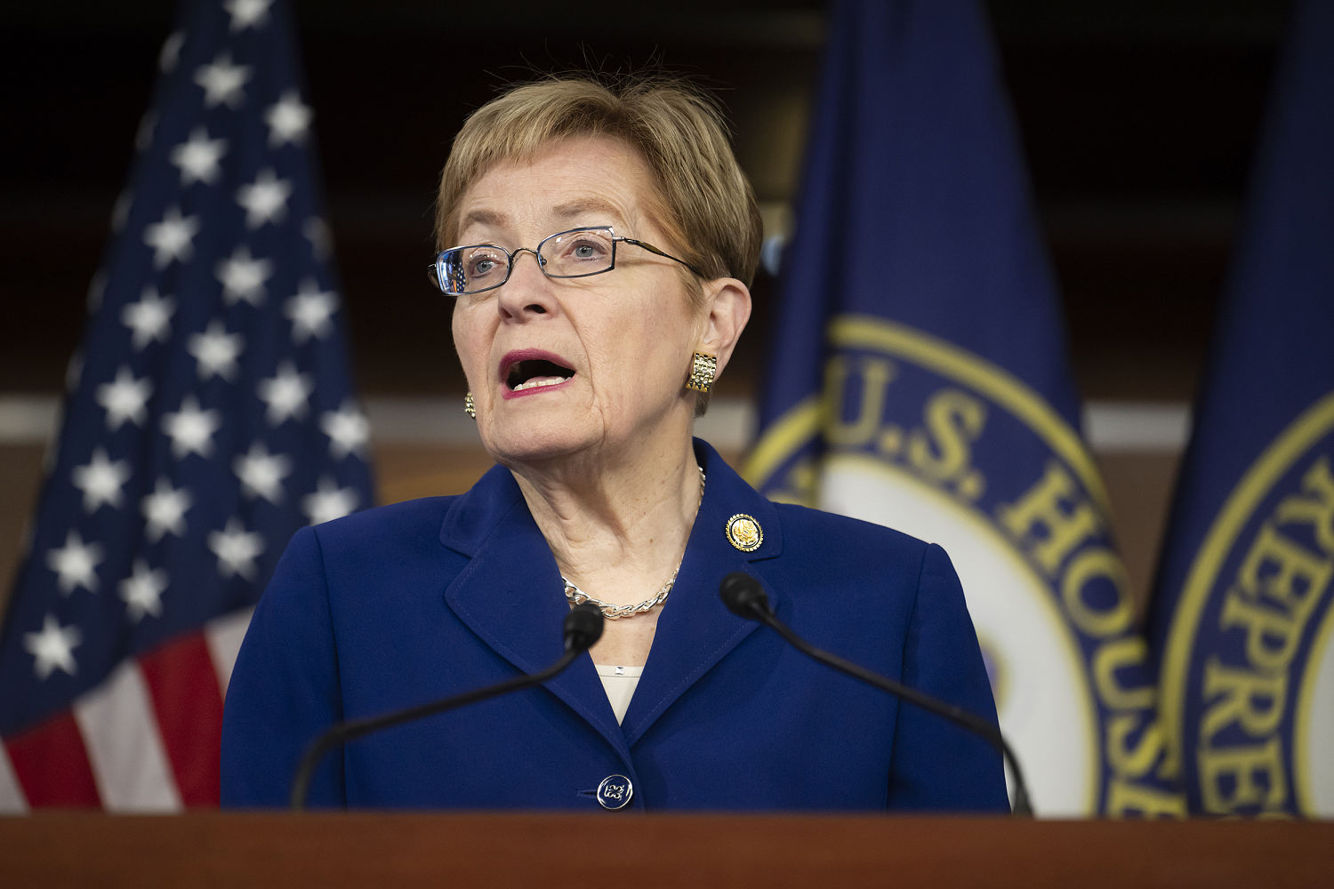 Repräsentantin Marcy Kaptur nach Fahrerflucht in Toledo ins Krankenhaus eingeliefert
