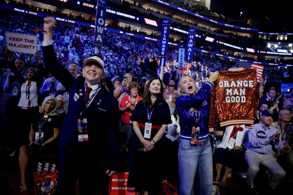 Republikanische Zwischenwahl-Konvention endet mit Vance, Trump und 9/11-Gedenken