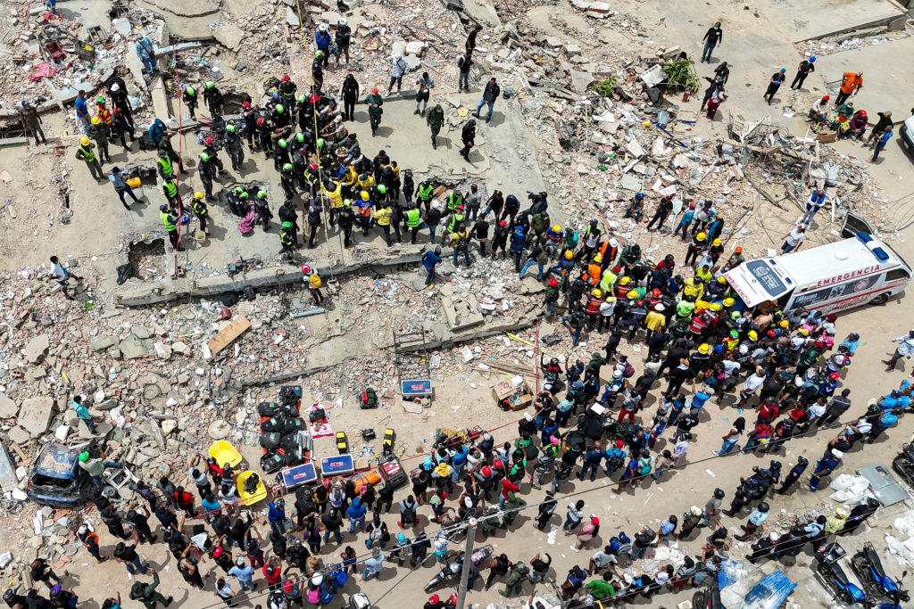 Rescue Efforts Continue Four Days After Earthquakes in Venezuela