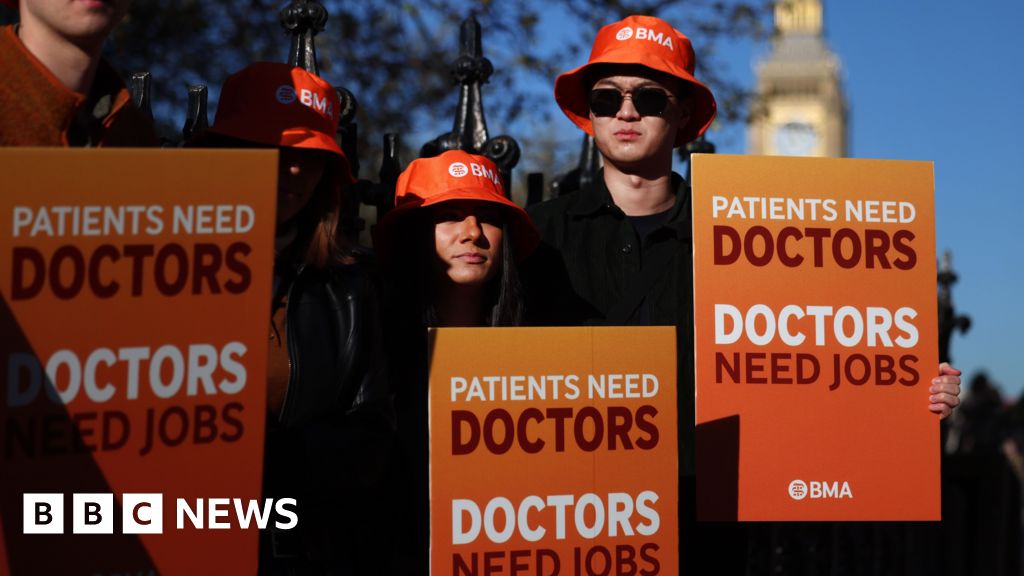 Resident Doctors in England Call Off Planned Strike Following New Government Pay Offer