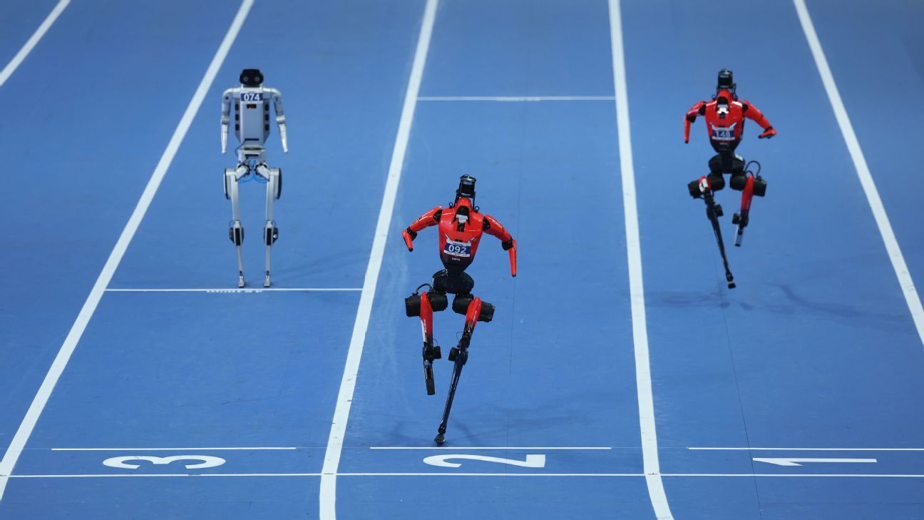 Robots Break World Records at Humanoid Robot Games