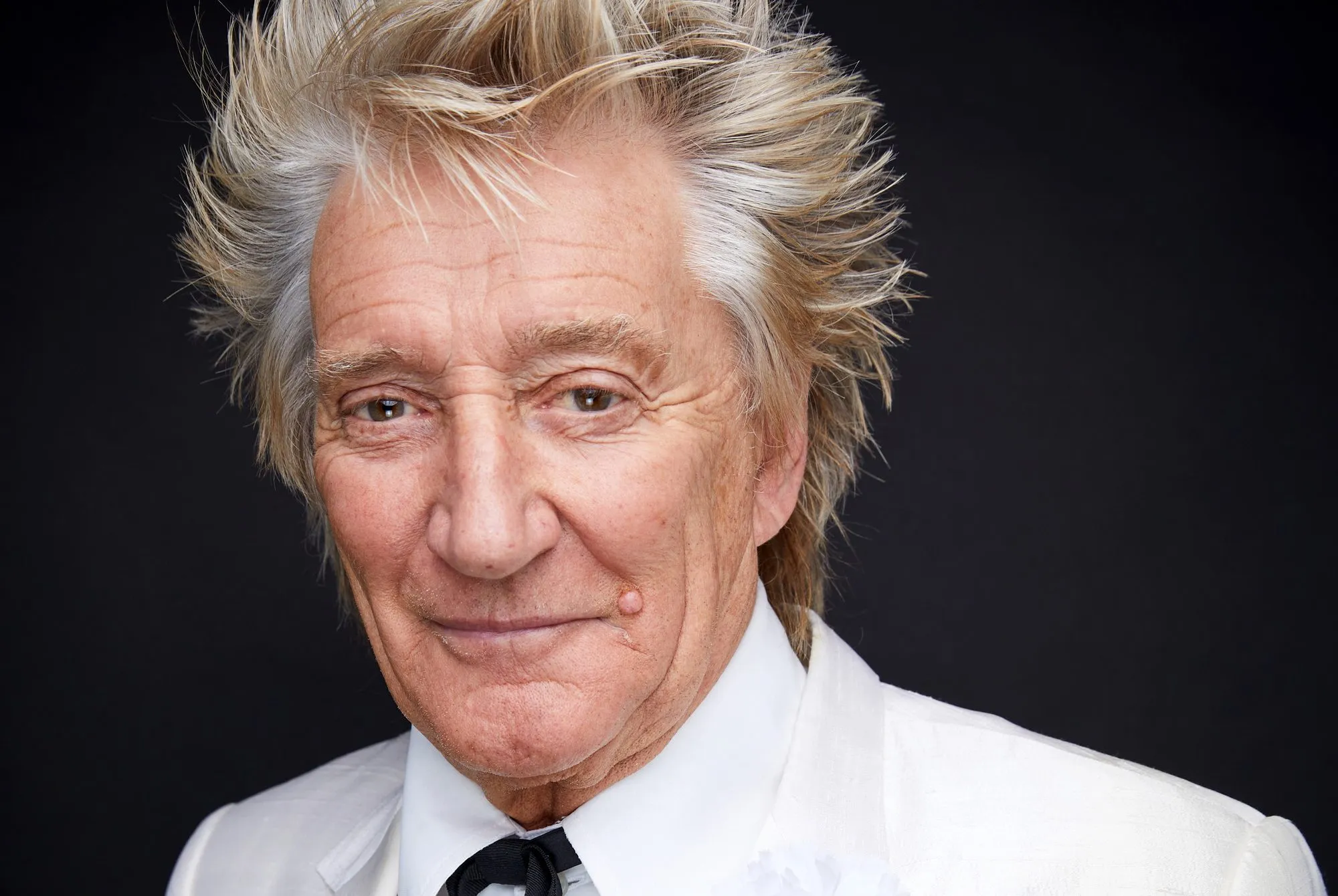 Rod Stewart Cancels Tour Dates After Stent Procedure