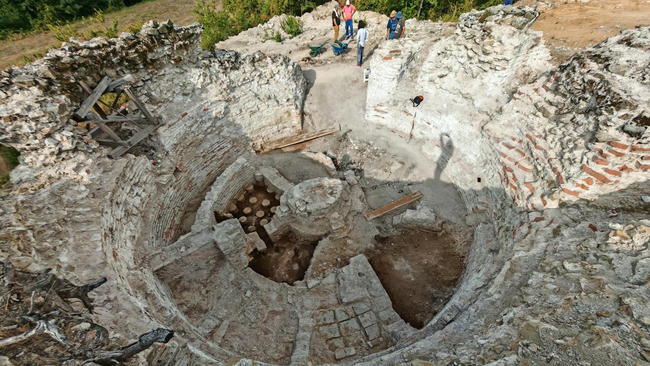 Roman Emperor's Lavish Bath Discovered in Serbia