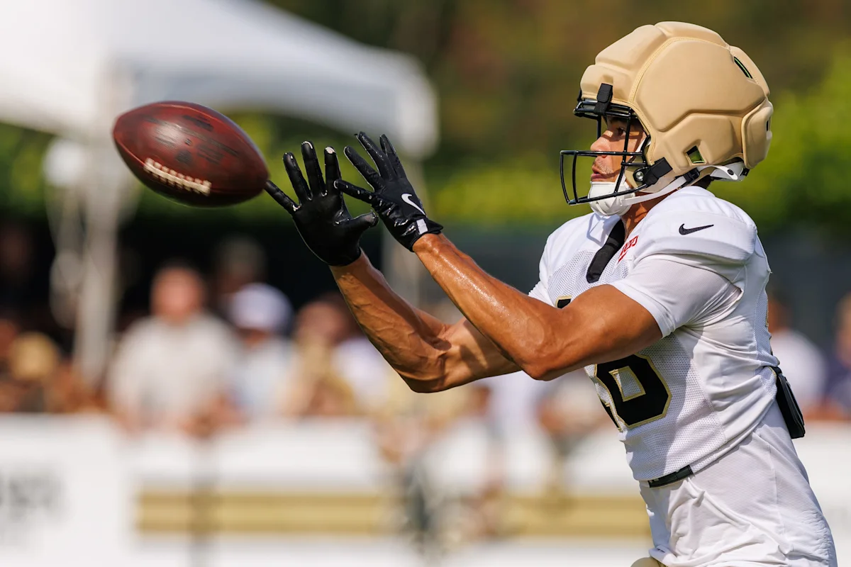 Rookie-Receiver Lance übernimmt für die Saints im gemeinsamen Training