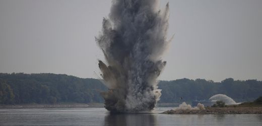 Rumänien sprengt Felsen in der Donau zur Kühlung des AKW Cernavoda