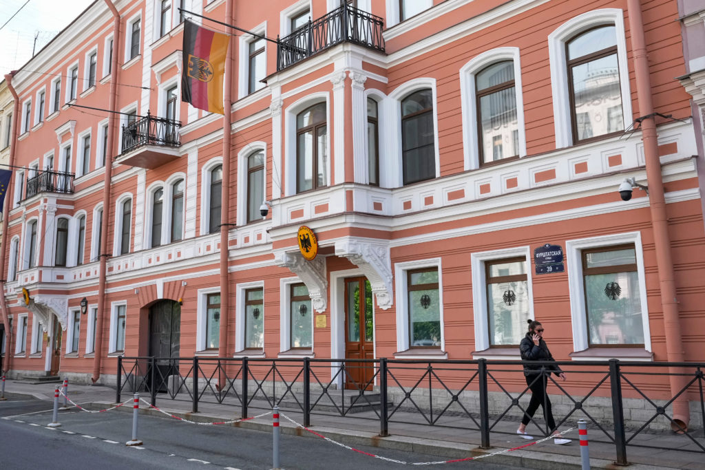Russia Closes German Consulate in St. Petersburg Amid Escalating Drone Dispute