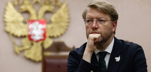 Russische Oppositionspartei Jabloko von Wahl ausgeschlossen und Debatte über Befugnisse für Geheimdienste