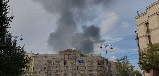 Russland greift Kiew erneut mit Raketen an, Zwei Tote gemeldet