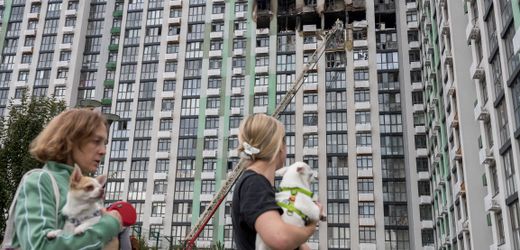 Russland greift Kiew mit Drohnen an – Geheimdienstzentrale getroffen, Energieinfrastruktur beschädigt