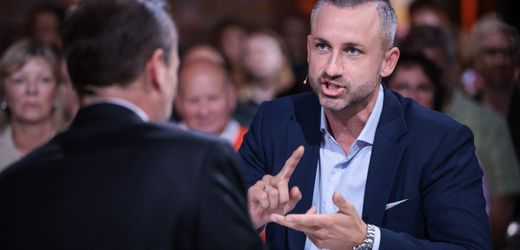 Sachsen-Anhalt: AfD-Spitzenkandidat Siegmund erklärt sich vorzeitig zum Wahlsieger, Linke mit geringer Resonanz