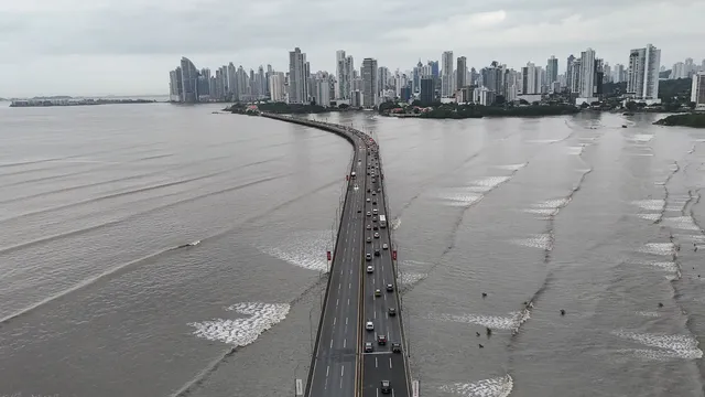 Schweres Erdbeben erschüttert Panama, Tsunami-Warnung für mehrere Länder