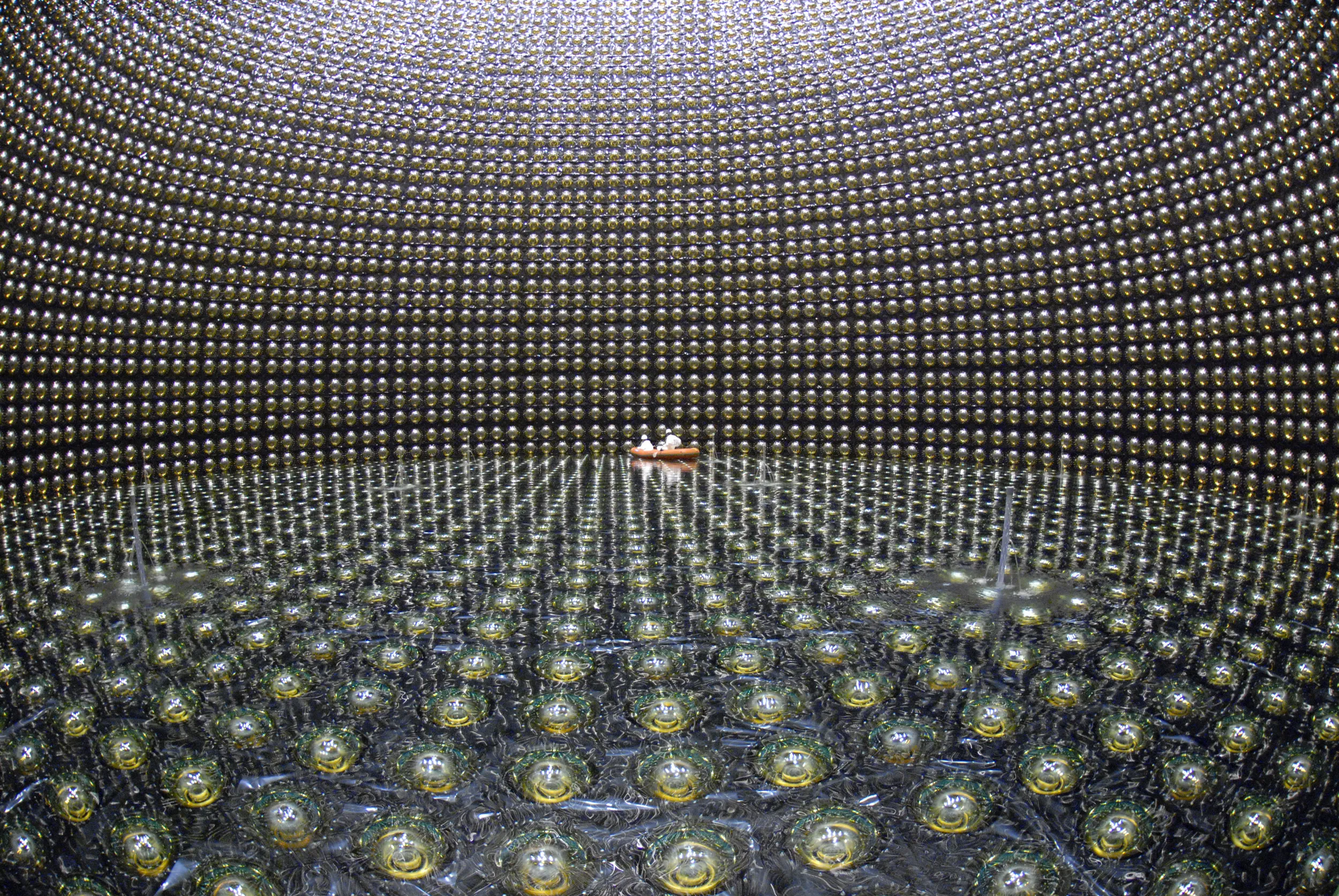 科學家建造天文台以探測難捉摸的中微子