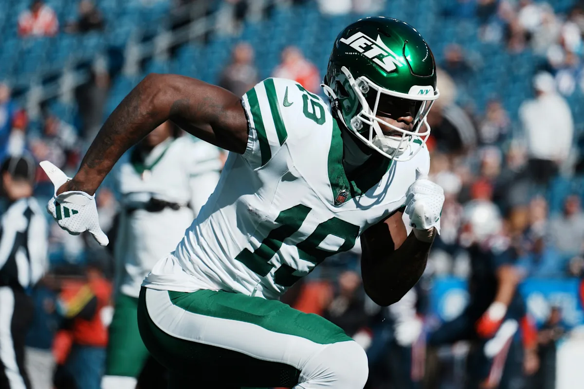 Seahawks ने Jets के साथ ट्रेड में WR/स्पेशल टीमर Irv Charles को हासिल किया