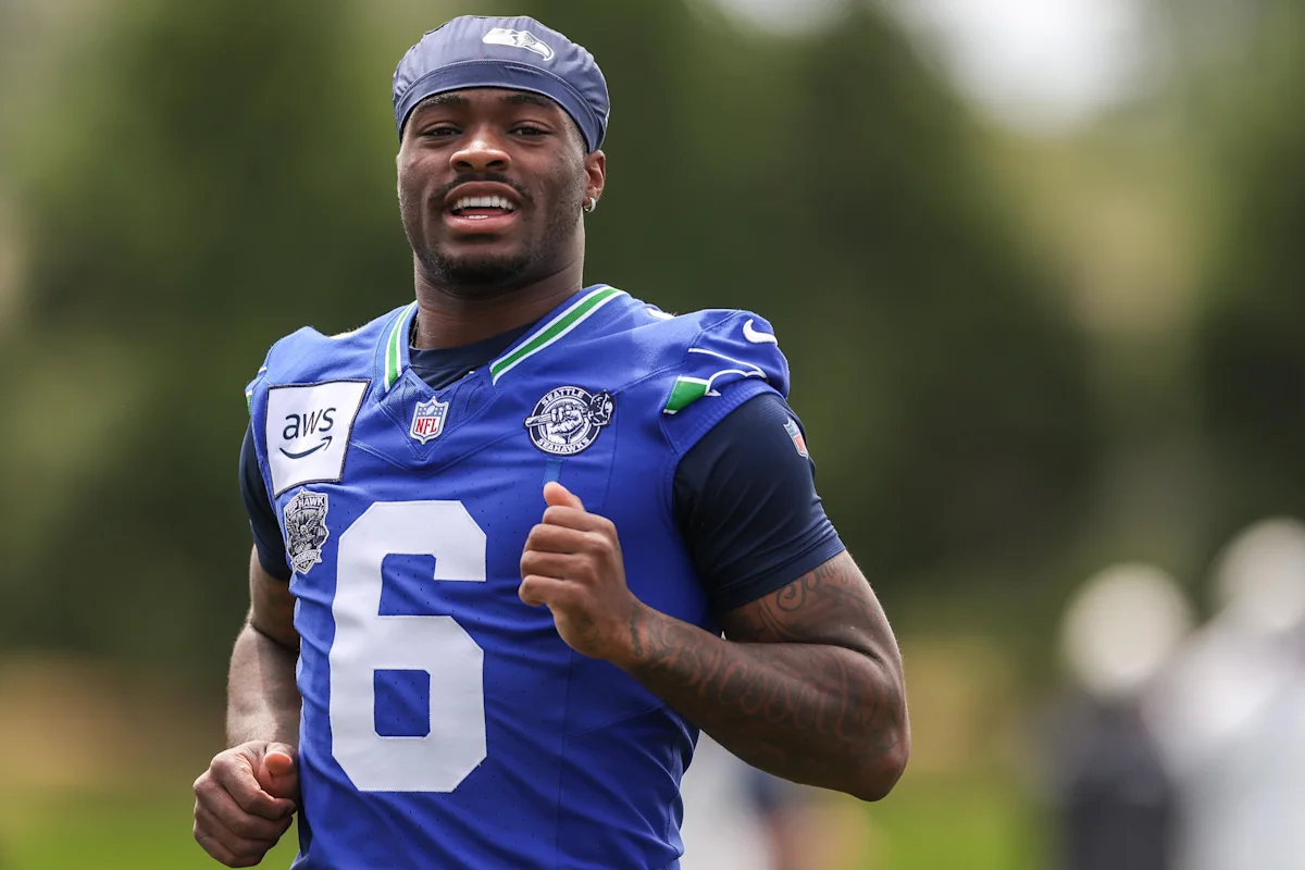 Seahawks-Fans stellen Jalens Milroes Rolle in Frage