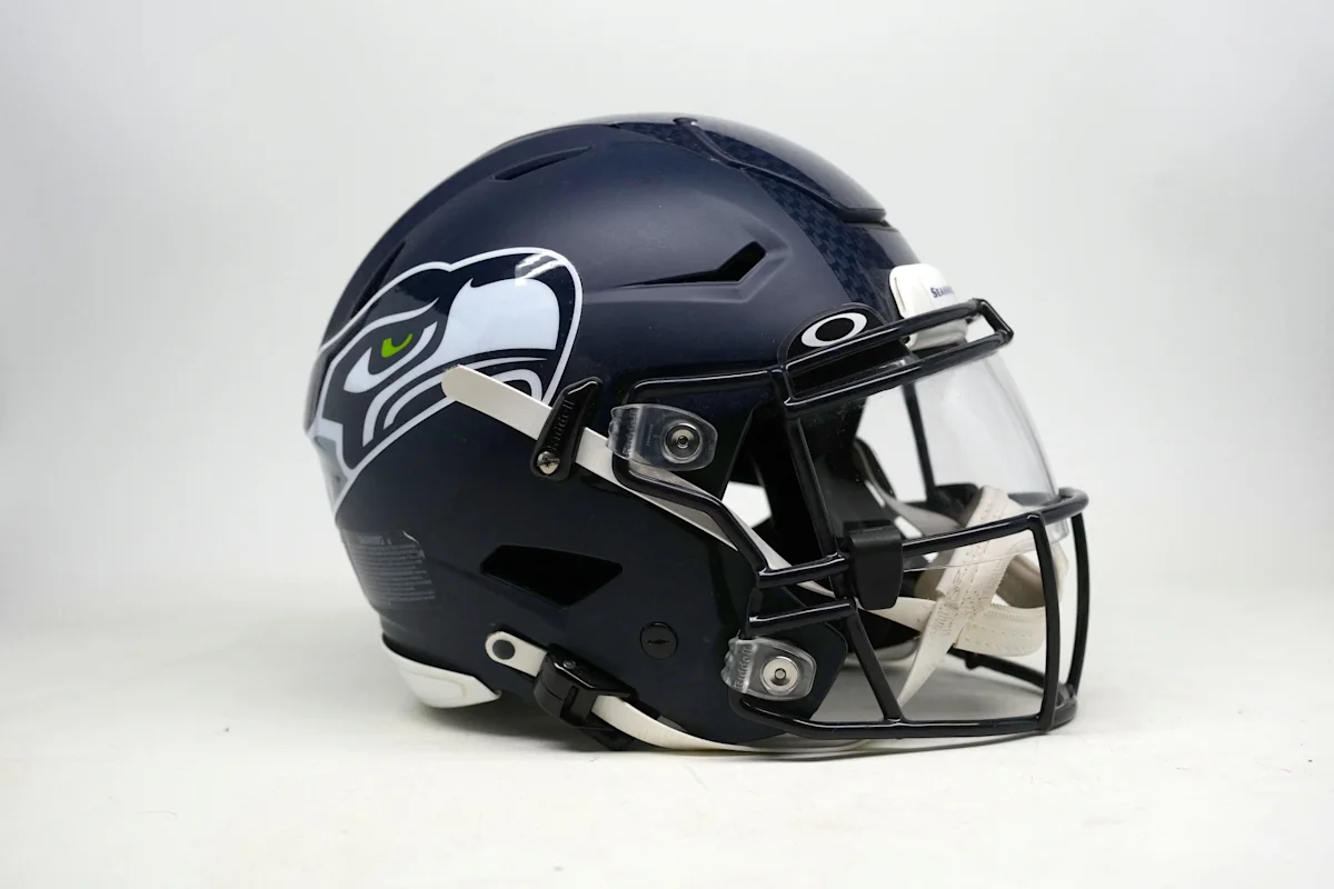 Seahawks Sign Rookie CB, Release Another