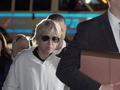 Selma Blair Apologizes Following Arrest on Delta Flight, Faces Assault Charges