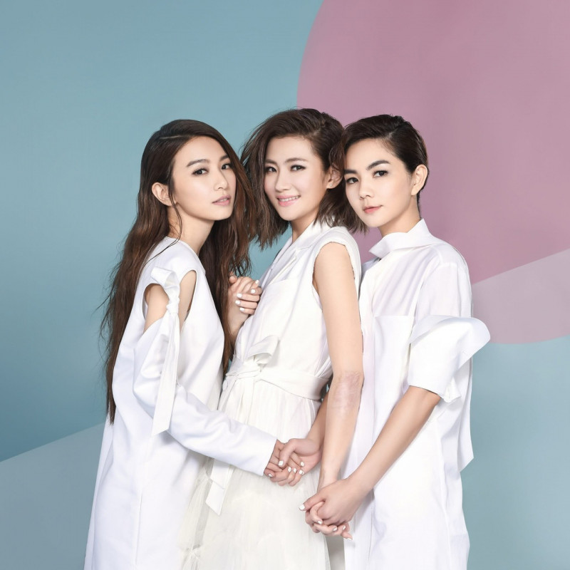 S.H.E成軍25週年，華研唱片解禁歌曲於Meta平台使用；桃園眷村文化園區開幕，龍潭茶農獲紅茶評鑑特等
